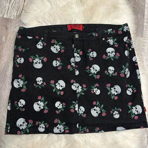 Tripp NYC black skull crossbones rose print black denim mini skirt 20 plus